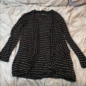 🌻 Black and White Stripe Cardigan